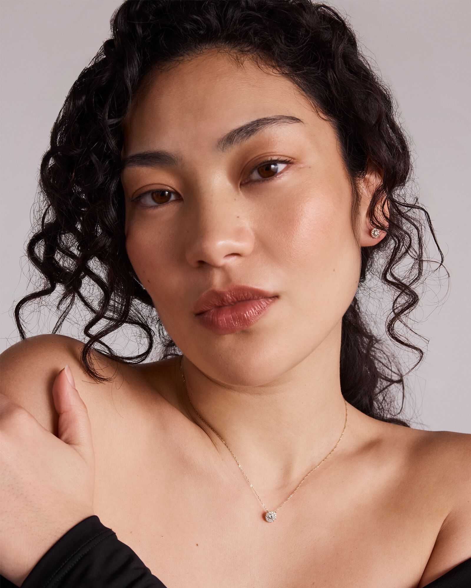 0.50 Carat TW Round Brilliant Laboratory-Grown Diamond Halo Pendant in 10kt Yellow Gold