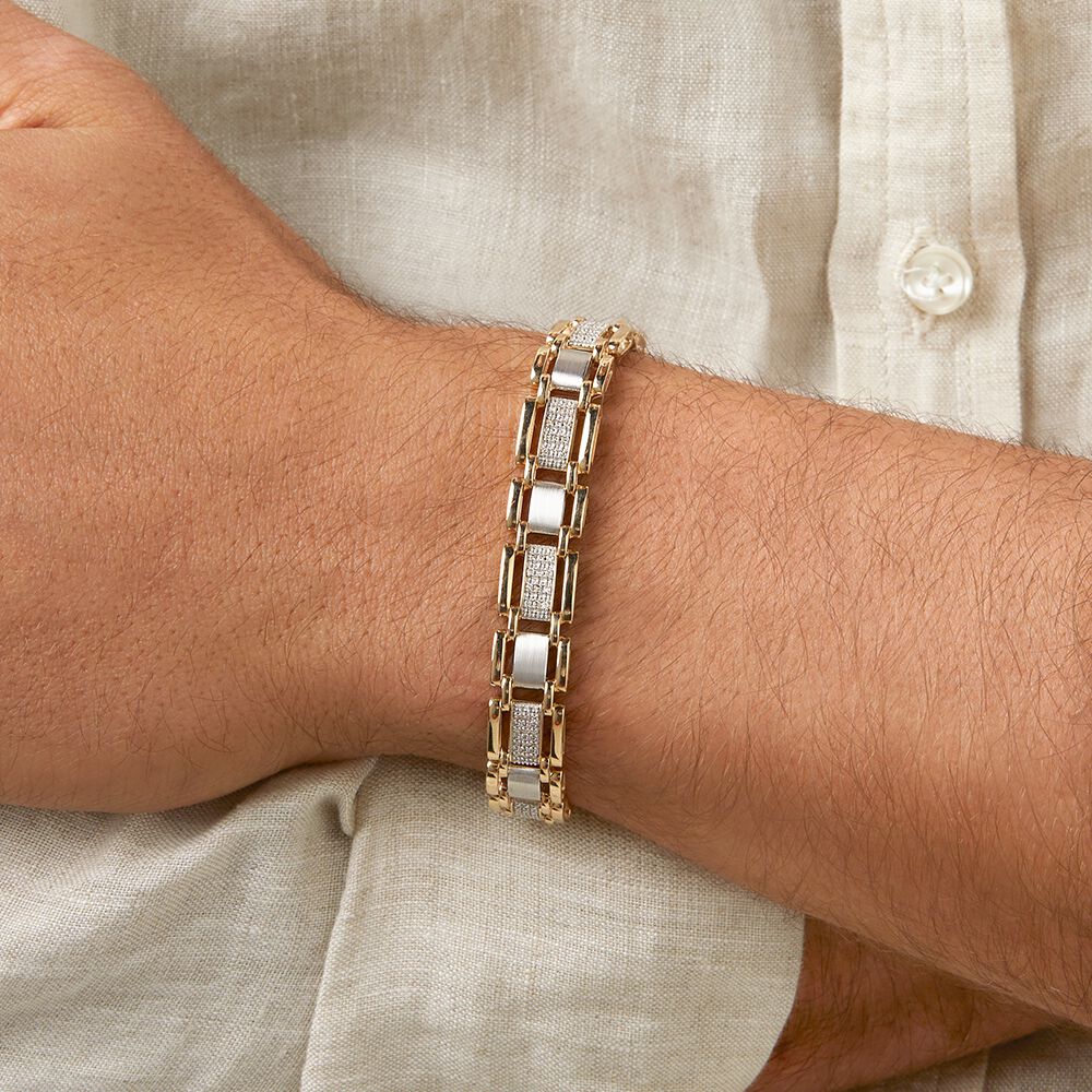 Bracelet with 1/2 Carat TW of Diamonds in 10kt Yellow Gold