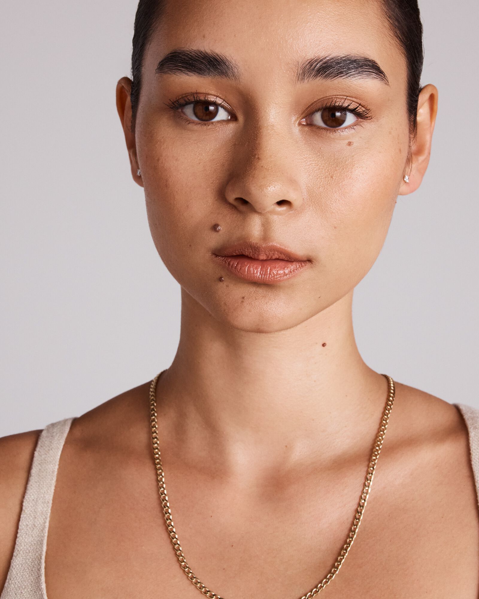 55cm (22") 3.9mm Width Semi Solid Curb Chain in 10kt Yellow Gold